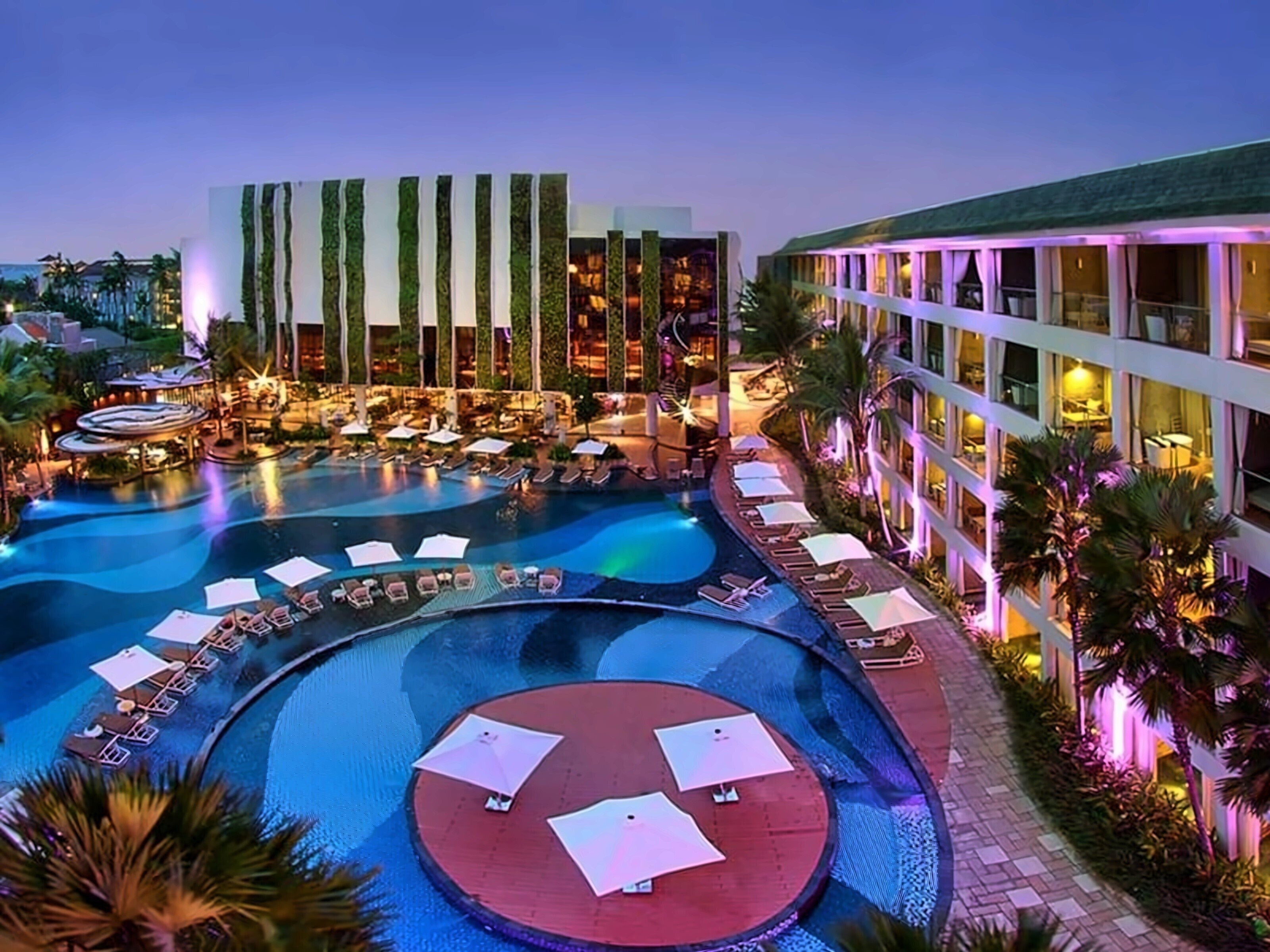 Фото The Stones Hotel Legian Bali By Marriott 5*
