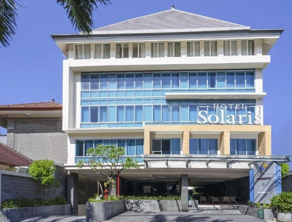 Отель Solaris Kuta 3*