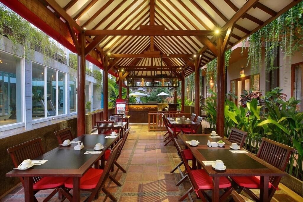 Картинка Bali Chaya Legian 3*