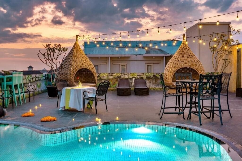 Фотография Boss Legian Hotel 3*