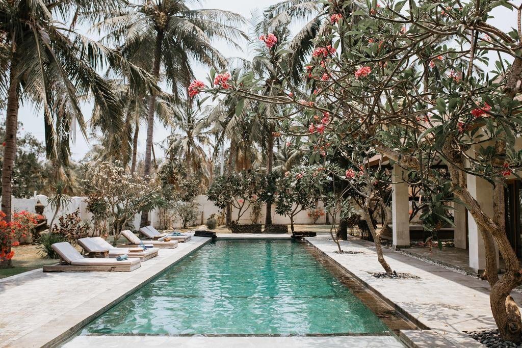 Отель Kelapa Luxury Villas 4*