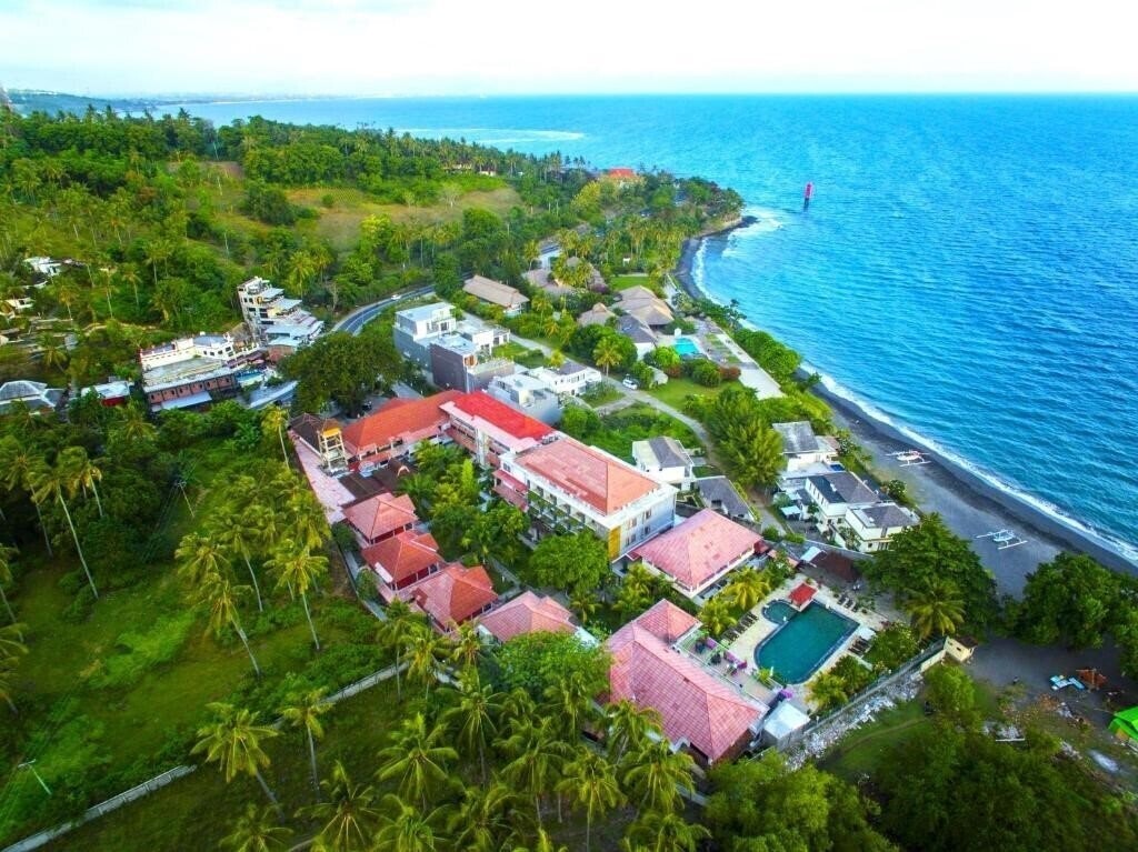 Готель Puri Saron Senggigi 3*