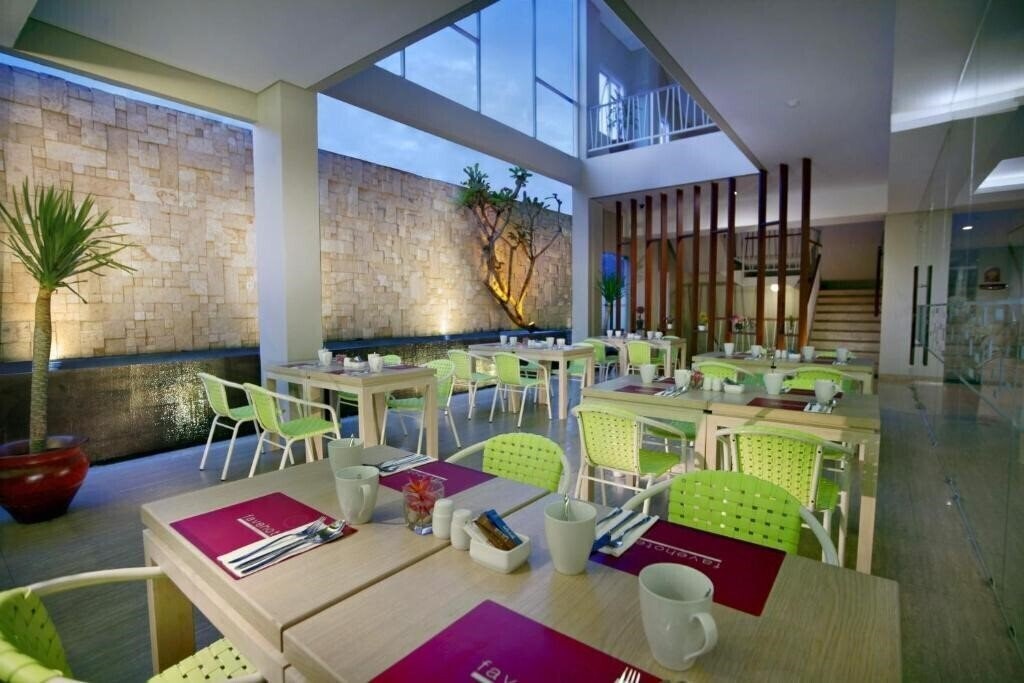 Фотография Favehotel Langko Mataram-Lombok 3*