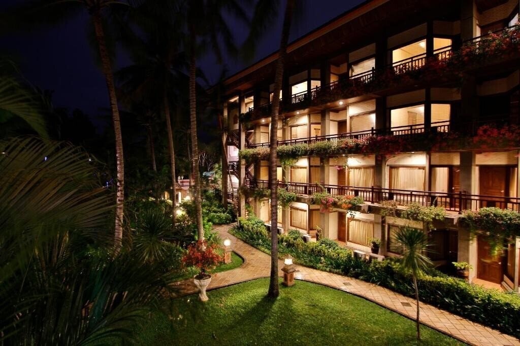 Готель Jayakarta Lombok Beach Resort 4*