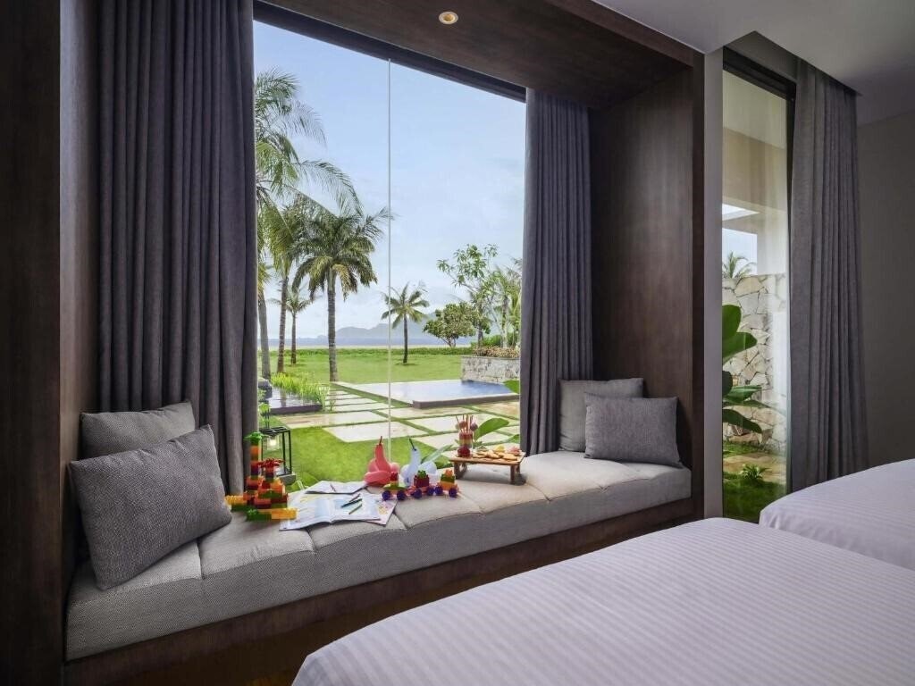 Фото Pullman Lombok Mandalika Beach Resort 5*