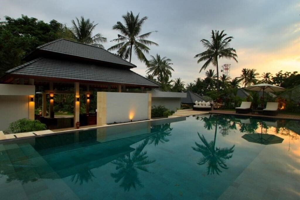 Отель Kebun Villas & Resort 3*