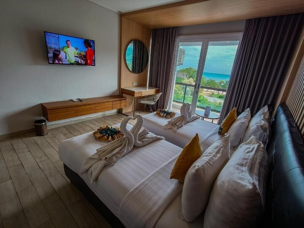 Зображення Raja Hotel Kuta Mandalika 4*