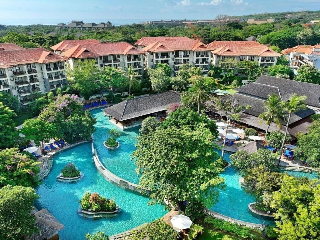 Готель Novotel Nusa Dua Hotel & Residences 4*