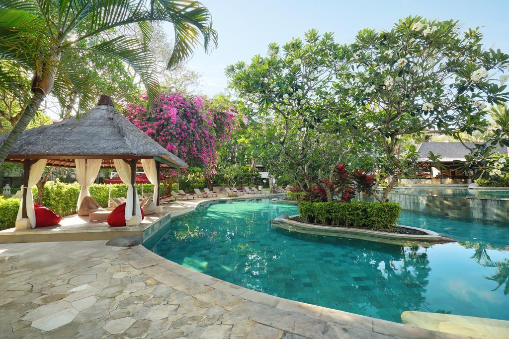 Готель Novotel Bali Nusa Dua Hotel & Residences 4*