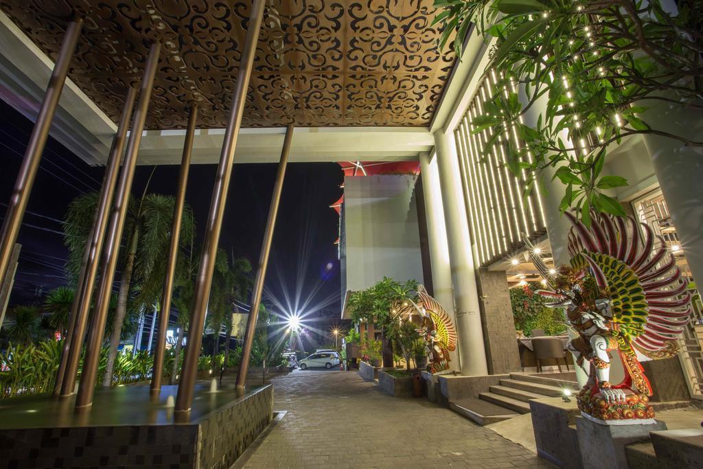 Картинка The Lerina Hotel Nusa Dua 3*
