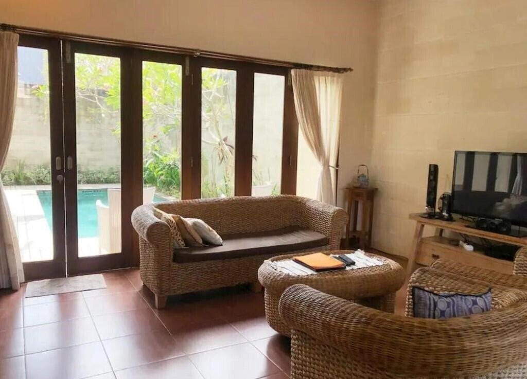 Картинка Nuansa Kori House 4 Bedrooms Jimbaran 3*