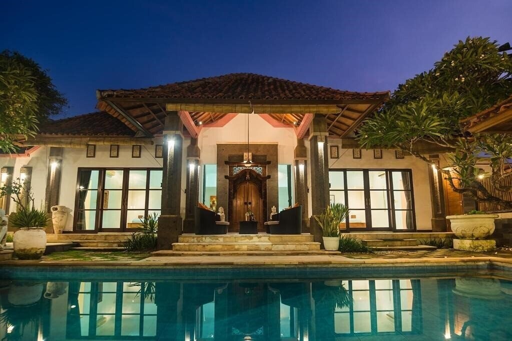 Готель The Georgina Estate 4*