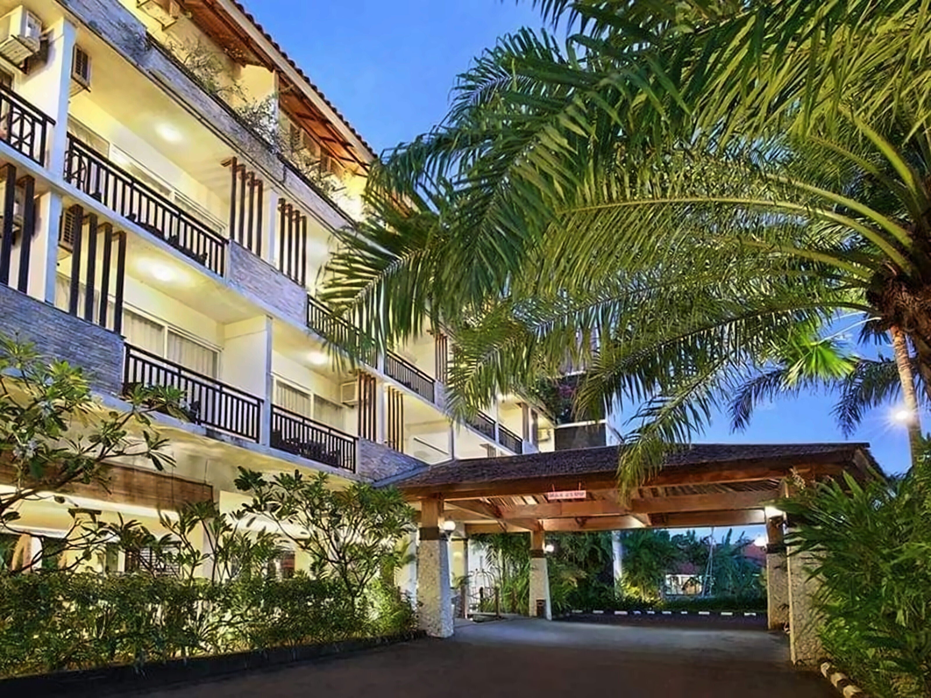 Фотография Swiss Belhotel Segara 4*