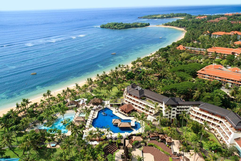 Готель Nusa Dua Beach Hotel & SPA 5*