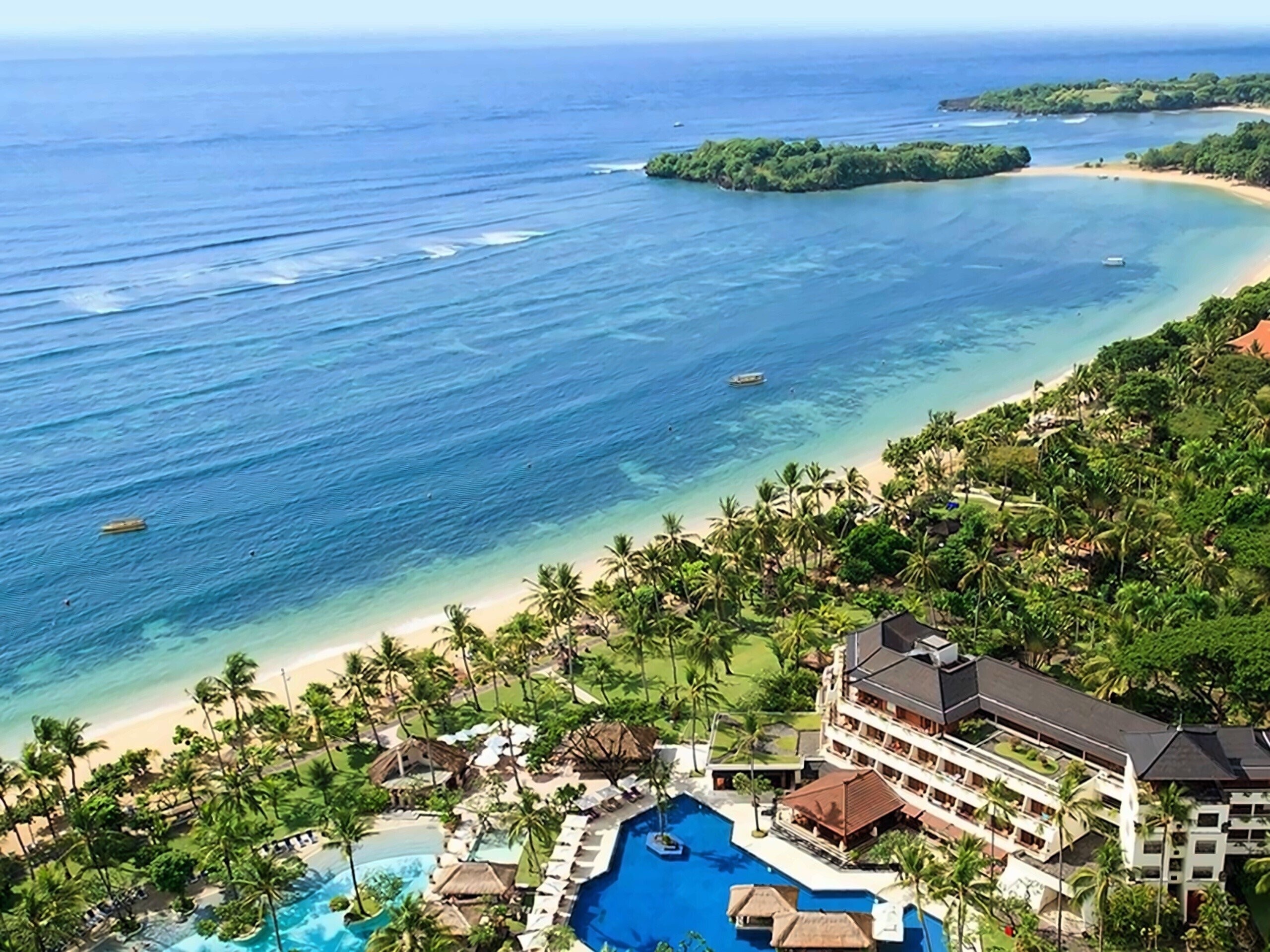 Отель Nusa Dua Beach Hotel & SPA 5*
