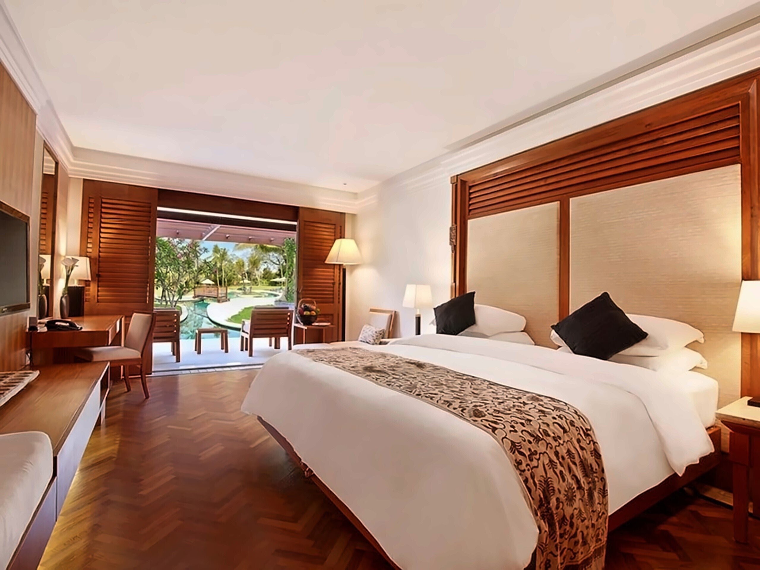 Картинка Nusa Dua Beach Hotel & SPA 5*