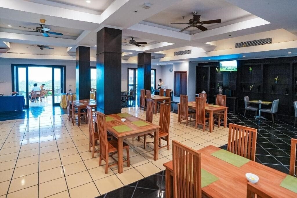 Фотография New Kuta Hotel by Lorin 4*