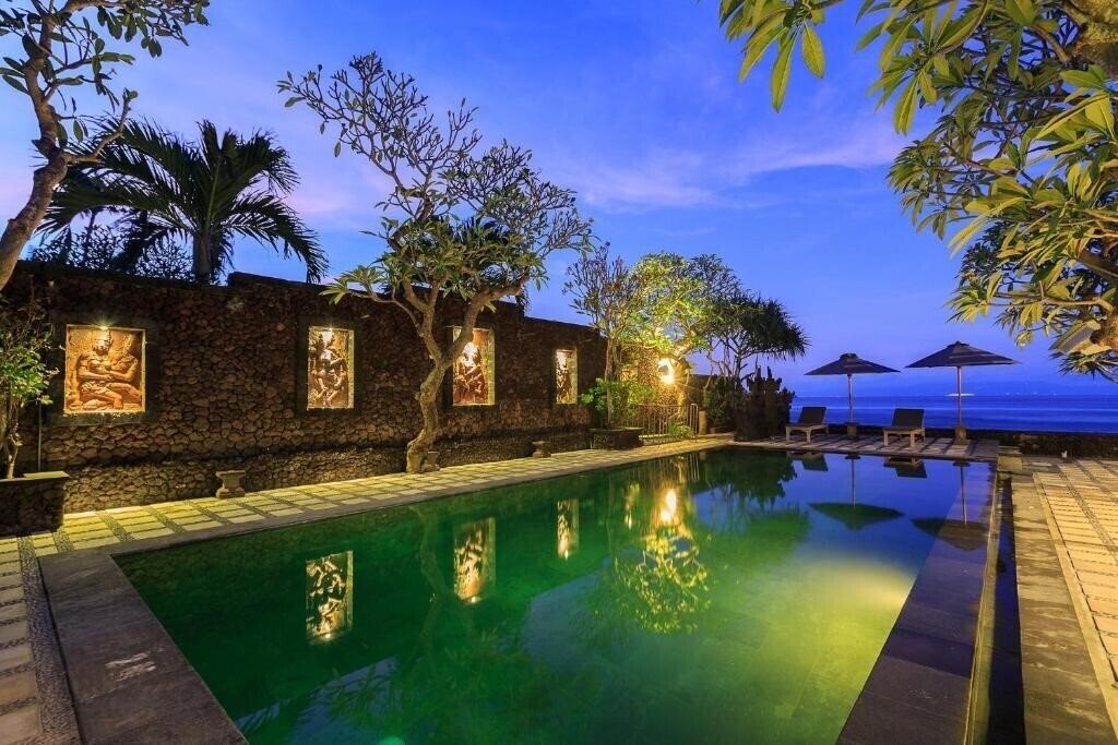 Фотографія Alam Candi Resort (ex. Alam Asmara Dive Resort) 4*