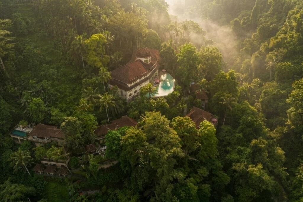 Готель Ayung Resort 5*
