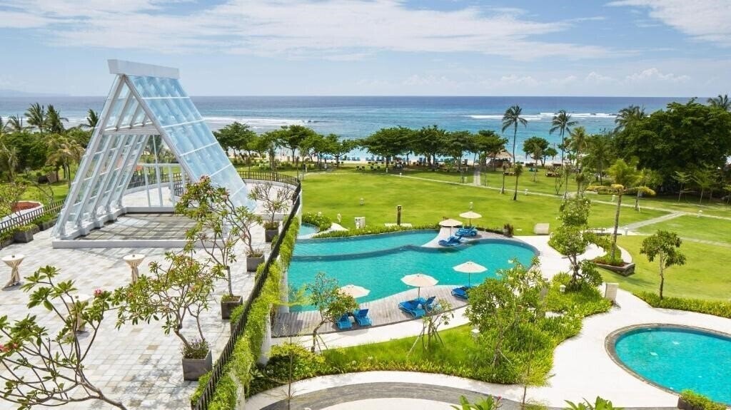 Отель Inaya Putri Bali 5*