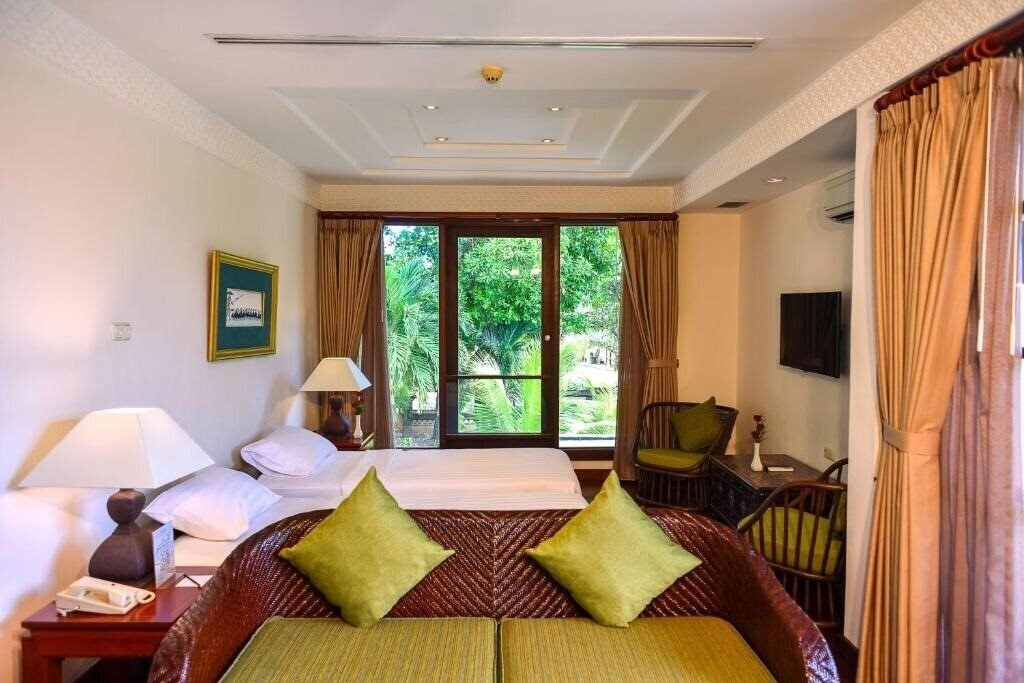Фото Patra Jasa Bali Resort & Villas 4*