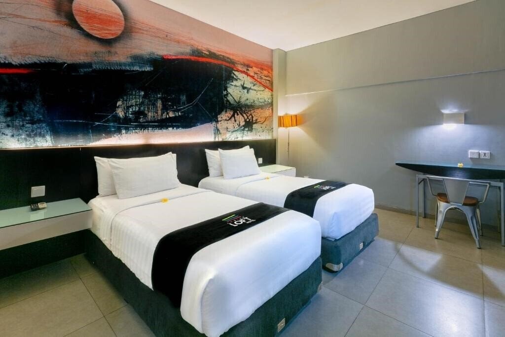 Отель Loft Legian Hotel 2*