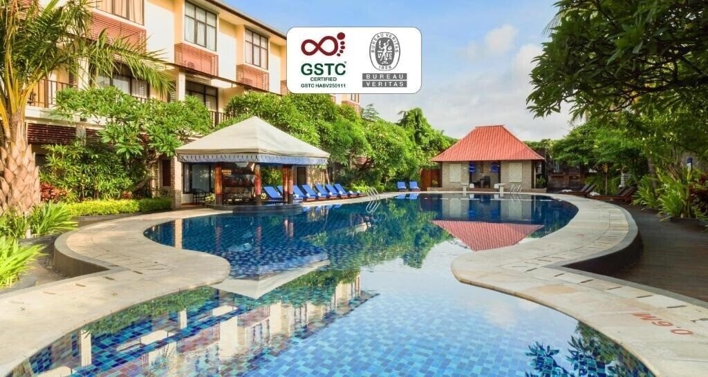Готель Best Western Resort Kuta 4*