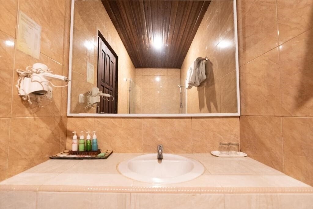 Фотографія The Flora Kuta Bali 3*