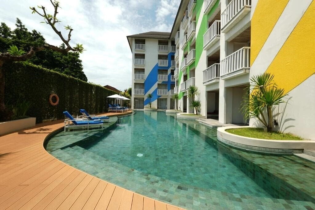 Готель Bliss Surfer Hotel 4*