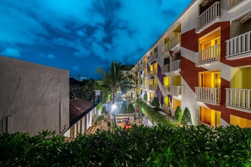 Фотографія Bliss Surfer Hotel 4*