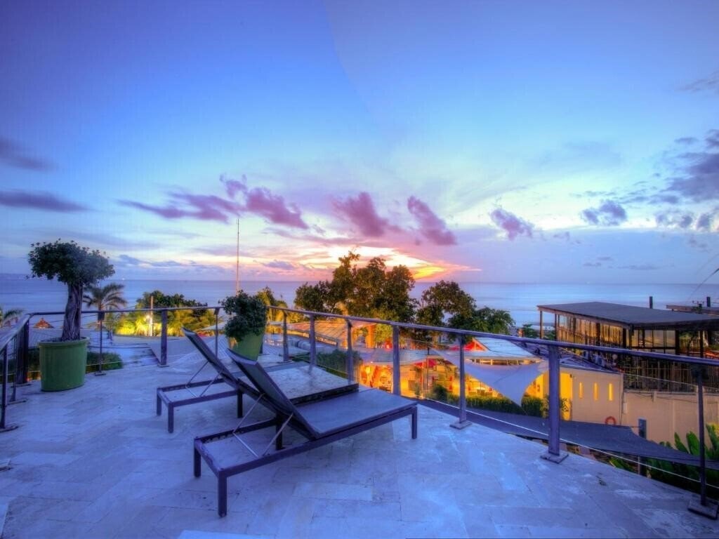 Изображение Furamaxclusive Ocean Beach Seminyak 4*