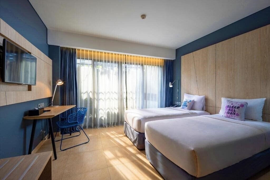 Фото Sol House Bali Legian 3*