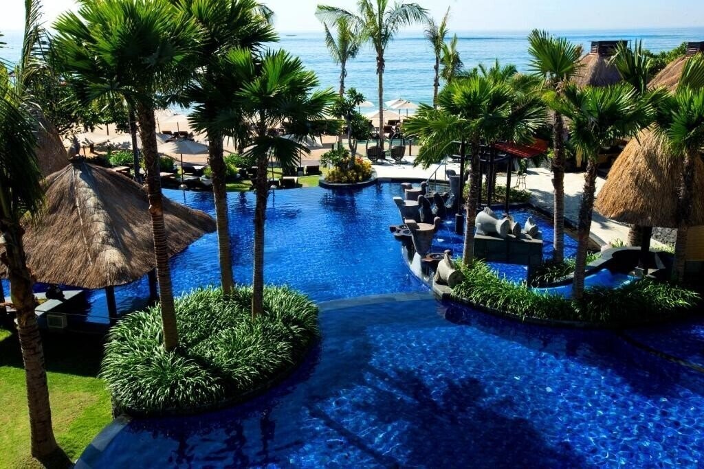 Изображение Holiday Inn Resort Bali Benoa 5*