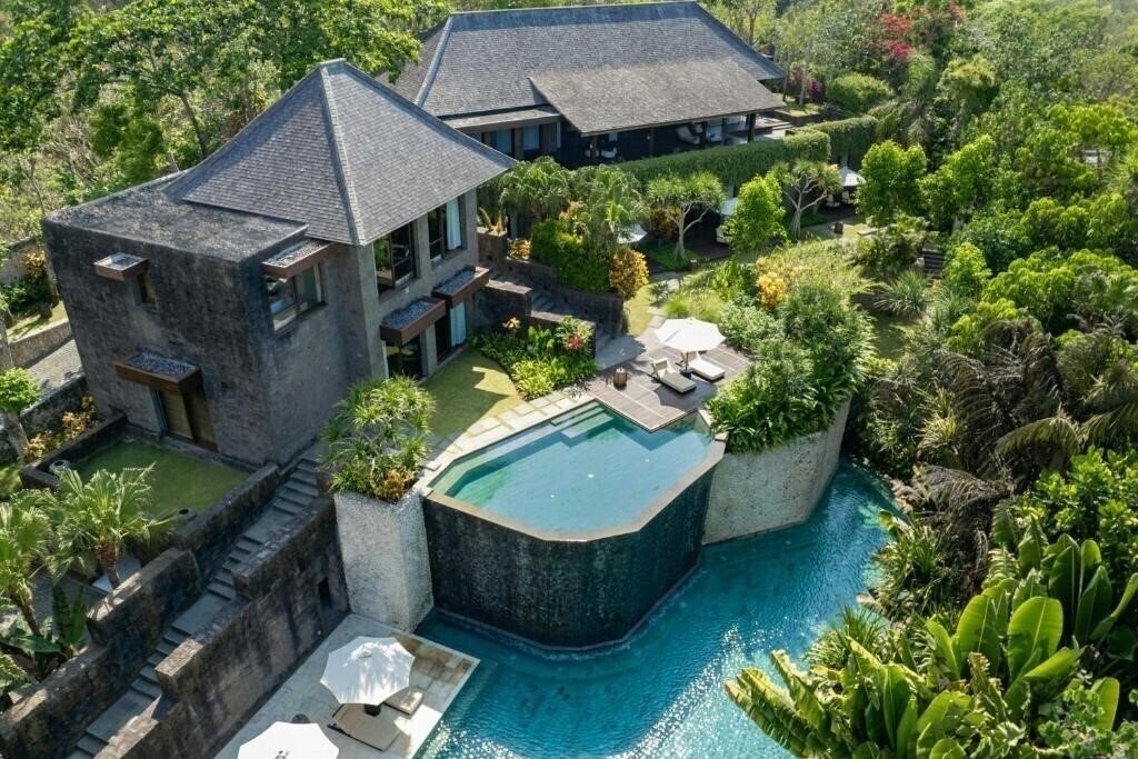 Картинка Bvlgari 5*