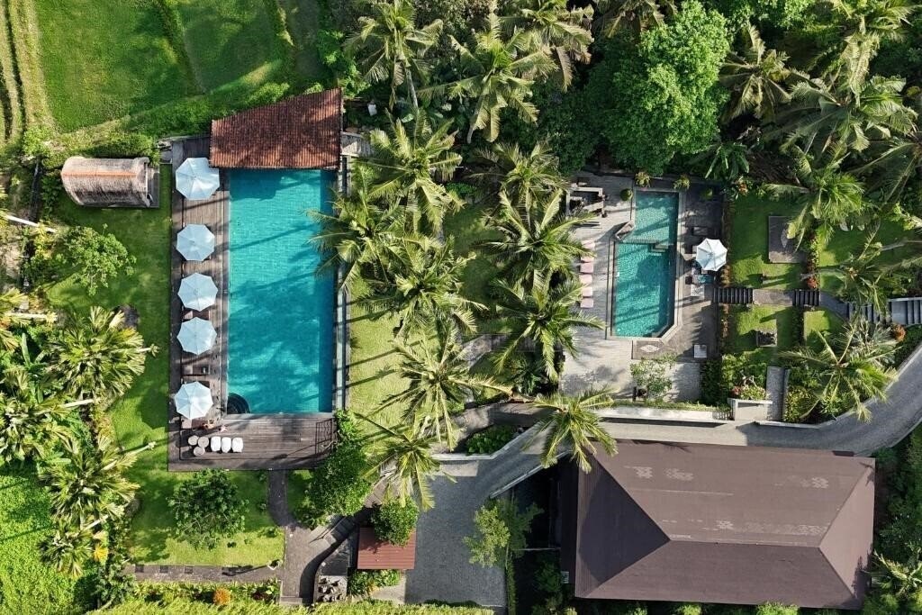 Отель Artini Resort 4*