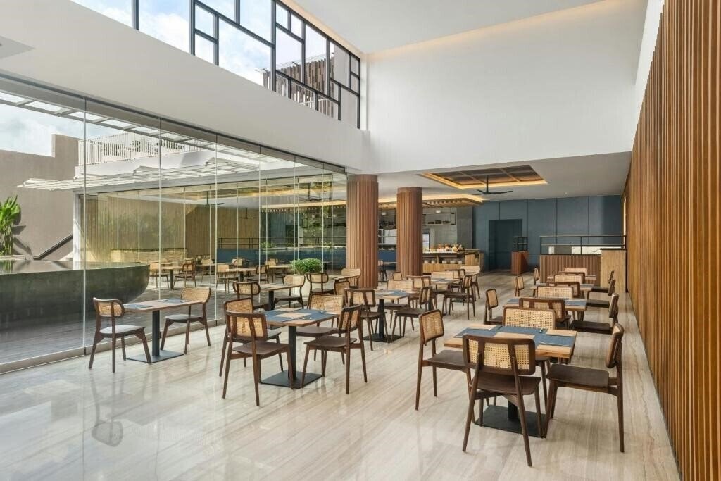Картинка Mercure Bali Harvestland Kuta 4*