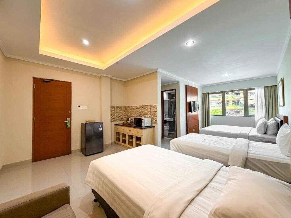 Фото Svarna Sanur 3*