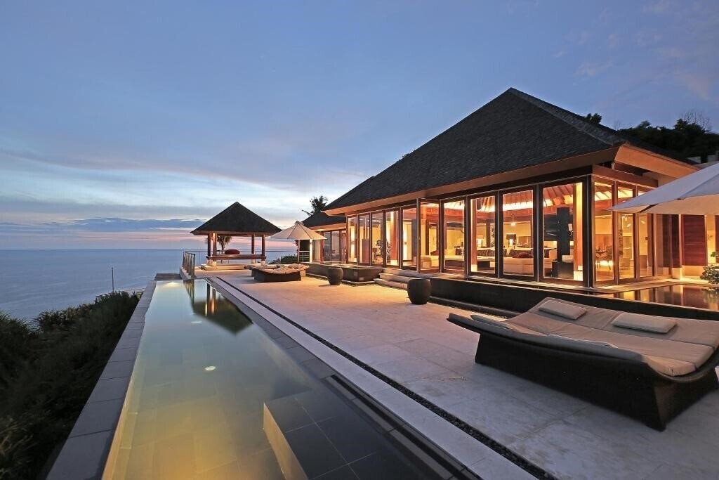 Отель The Edge Villa вилла