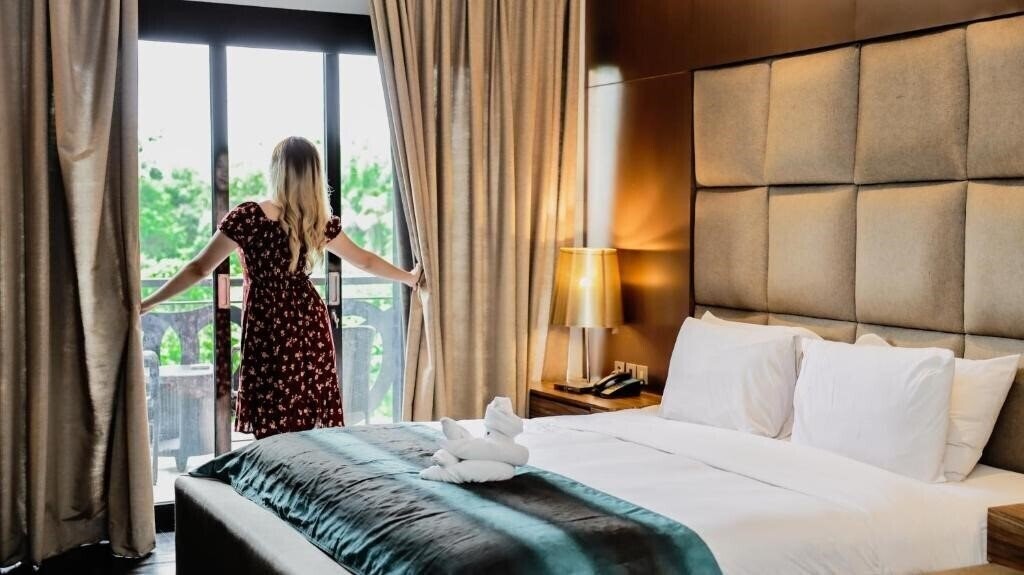 Отель Amaroossa Suite Bali 1*