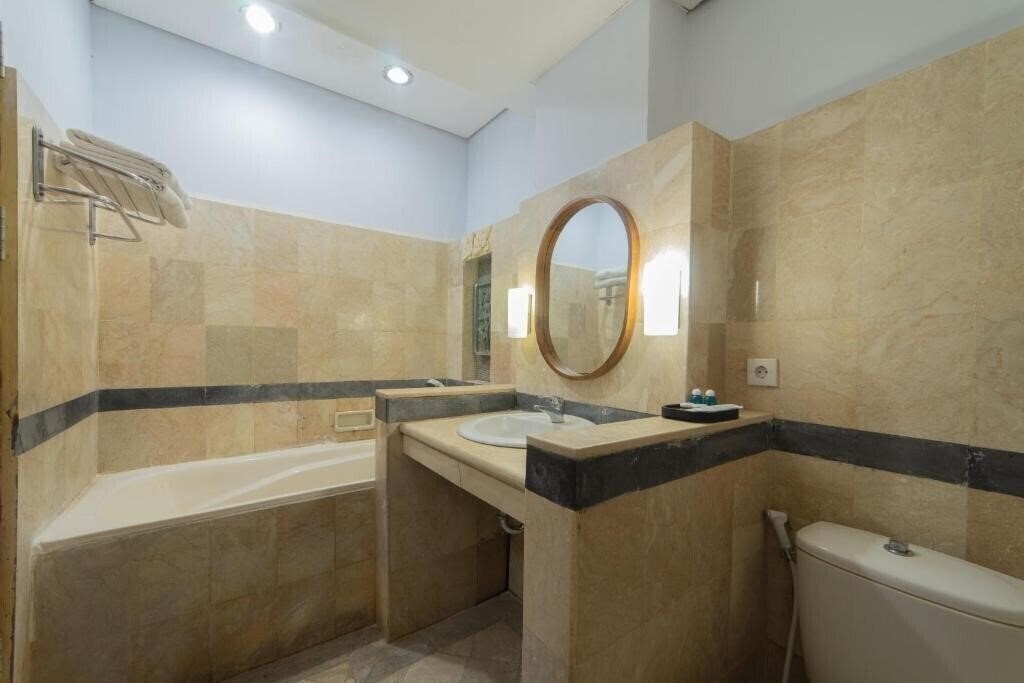 Фотография Nirmala Hotel Jimbaran 3*