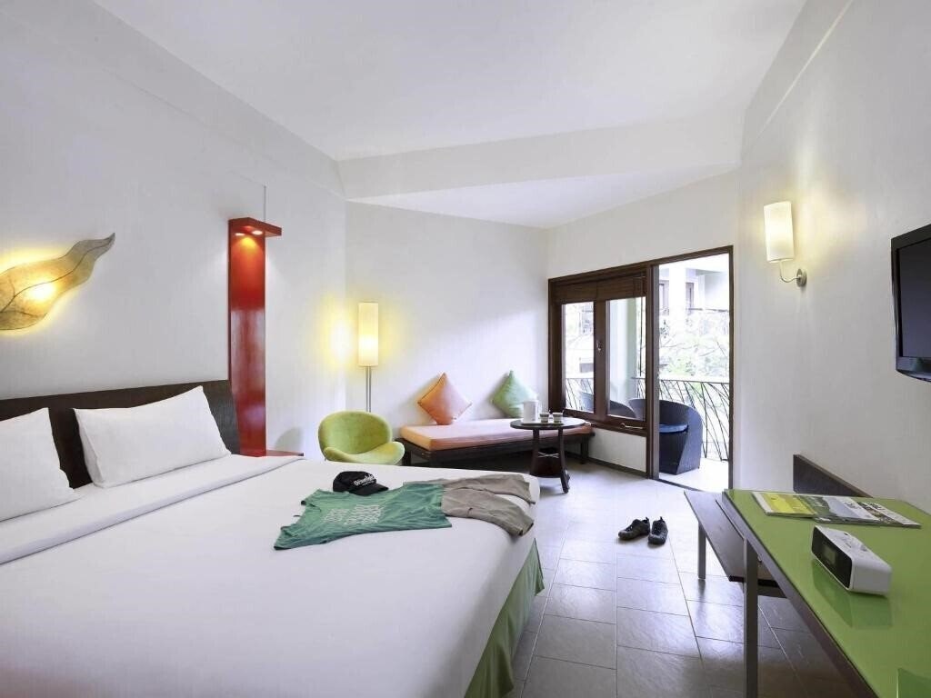 Изображение Ibis Styles Bali Kuta Legian 3*