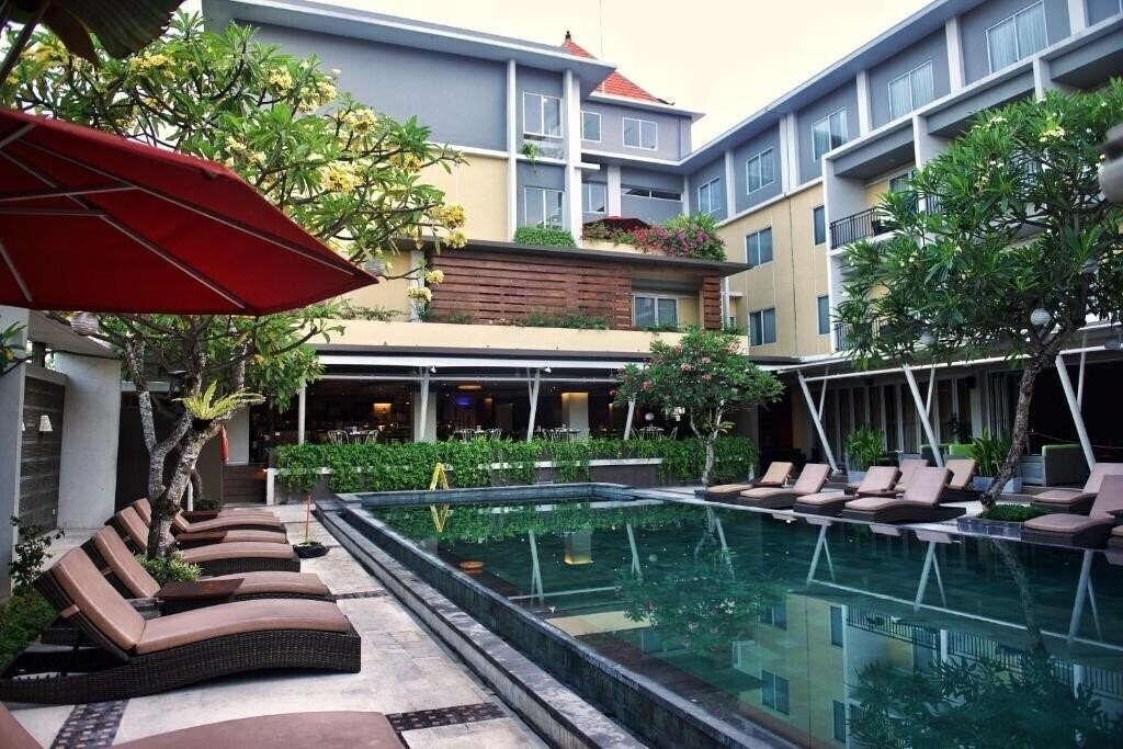 Фото The Kana Kuta Hotel 4*