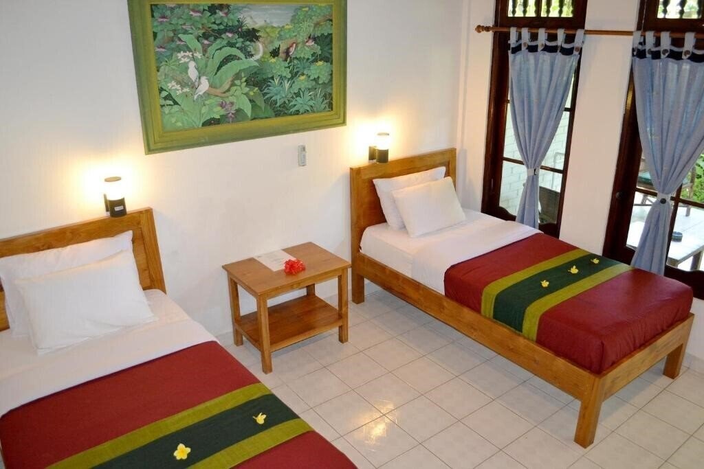 Фото Flamboyan Hotel 3*