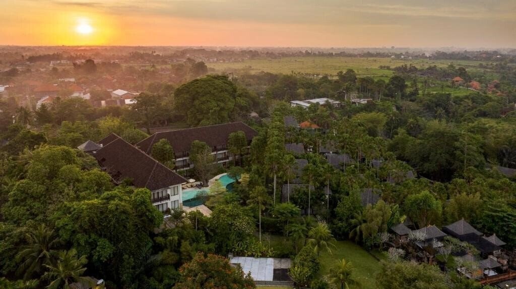 Готель Sanctoo Suites & Villas 5*