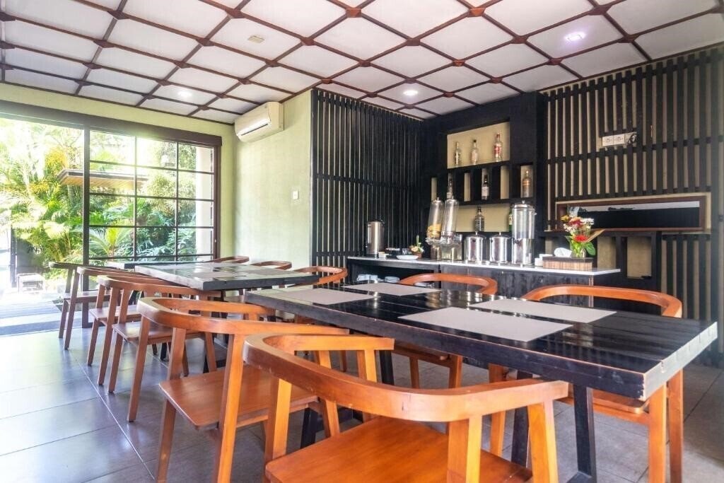 Фотографія Sanur Art Villas 3*