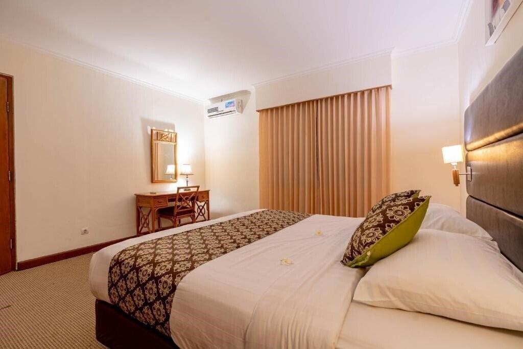 Фото Plagoo Holiday Hotel 3*