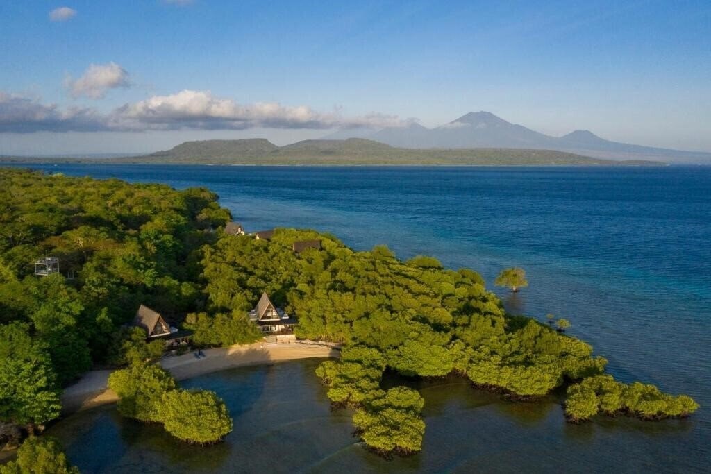 Отель Plataran Menjangan 5*
