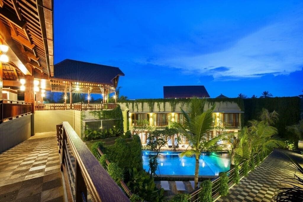 Готель Ubud Wana Resort 4*
