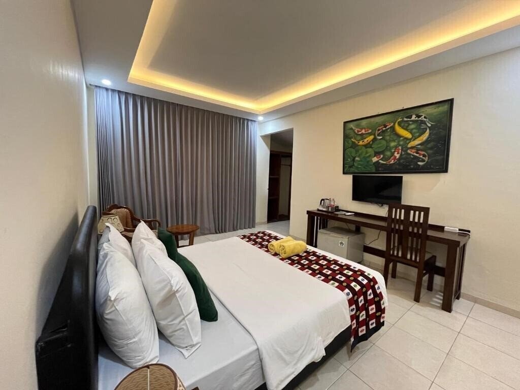 Отель Lovina Beach Hotel 3*