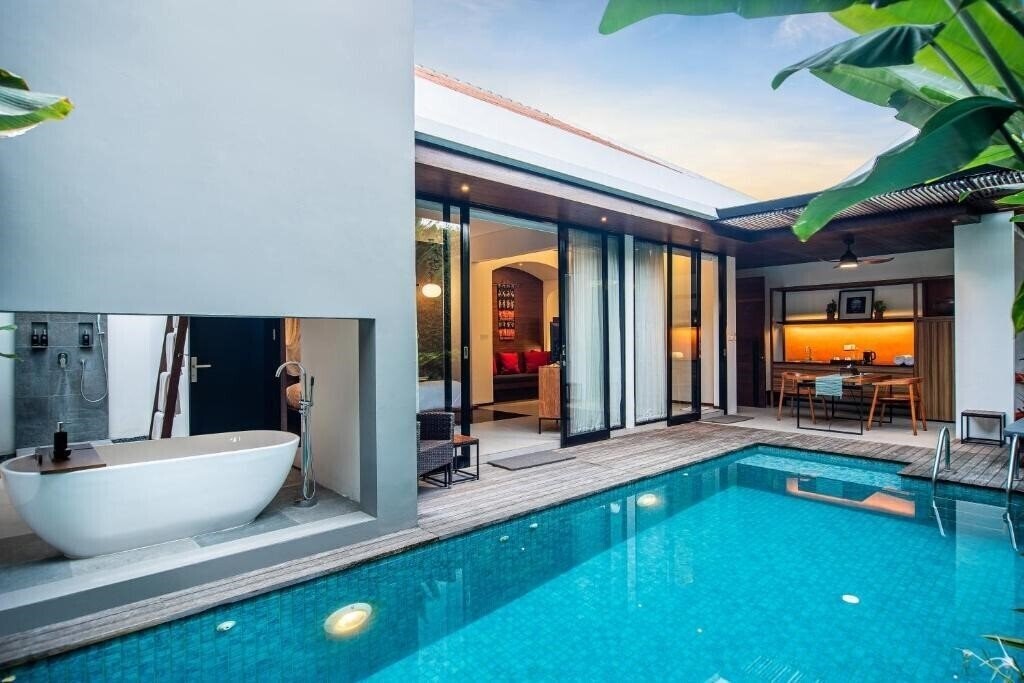 Отель Abia Villas Legian 4*